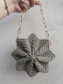 Borsa stella all'uncinetto