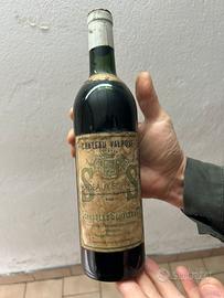 Bottiglia di vino chateau valrose 1960