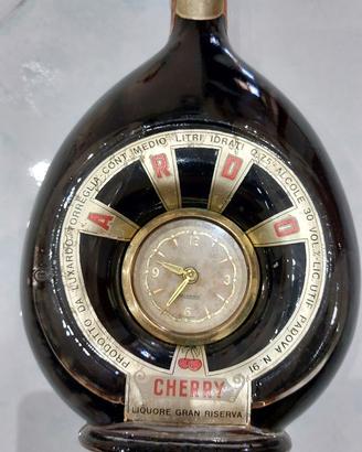Orologio in bottiglia di Liquore Cherry