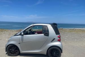 SMART FORTWO CABRIO CDI DIESEL – INTERNI ROSSI