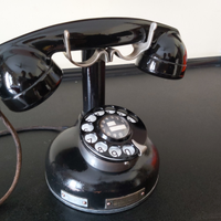 Telefono antico