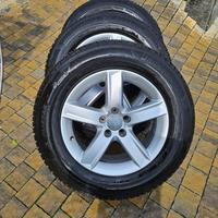 Cerchi Audi 17 + gomme invernali nuove