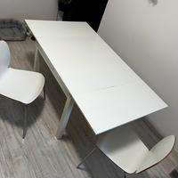 Tavolo cucina allungabile ikea con 4 sedie