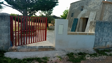 Trullo antico con terreno ,a 8 km dal mare
