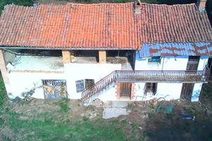 CASA INDIPENDENTE A SALMOUR