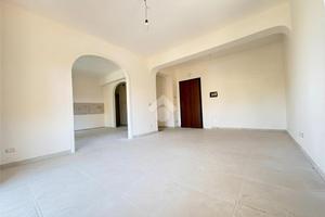 4 LOCALI A REGGIO DI CALABRIA