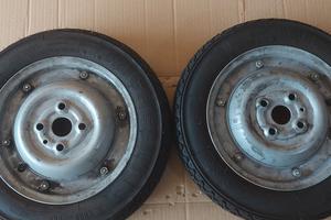 RUOTE COMPLETE  DA 9 A 10 VESPA R.L.N