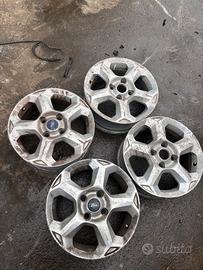 CERCHI IN LEGA FORD FIESTA R15 ANNO:2010