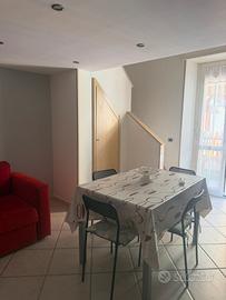 Appartamento finemente arredato - Napoli Centro