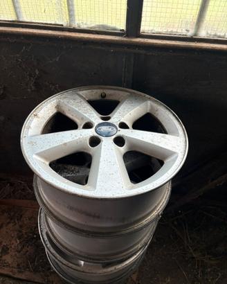 Cerchioni ford focus R16
