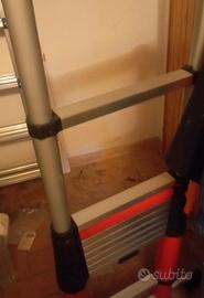 SCALA TELESCOPICA IN ALLUMINIO