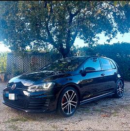 Volkswagen golf 7 GTD sport&sound