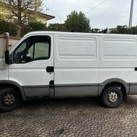 Furgone IVECO Daily