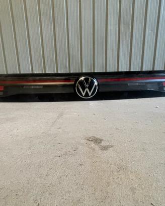 Luce posteriore Nuova Tiguan 2025