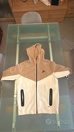 TECH Nike Beige