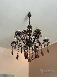 Lampadario vintage 8 luci con pendenti viola