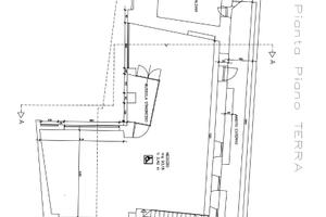 Locale in pieno centro 170 mq - Moena