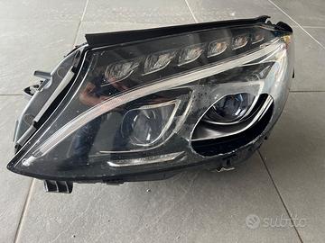 Faro LED  Mercedes Classe C A2059063104