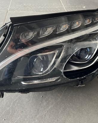 Faro LED  Mercedes Classe C A2059063104