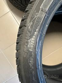 Gomme invernali Kormoran 225/40 R18