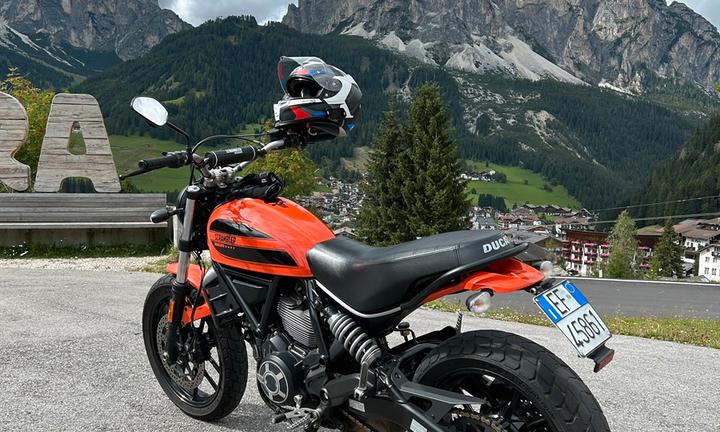 Ducati Scambler Sixty2 400 cc