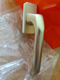 Maniglie Finstral finestre