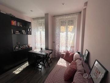 Bilocale completamente arredato