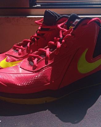 Scarpe Nike basket rosse-SOLO ritiro a mano