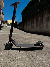 Monopattino Ninebot Segway ES2