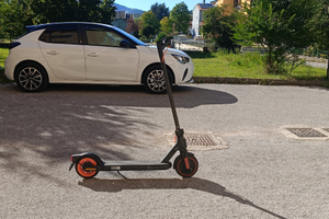 Monopattino Xiaomi Electric Scooter 4Go