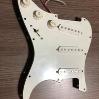 Battipenna stratocaster assemblato