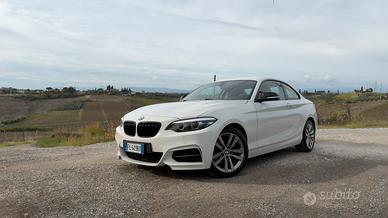 BMW Serie 2 coupè F22 218d esterni M Performance