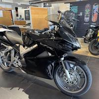 HONDA VFR 800 F VFR 800 v-tec