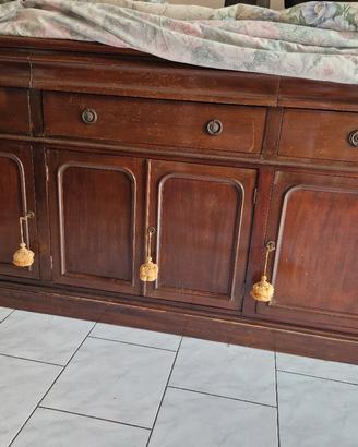 grande credenza in legno 