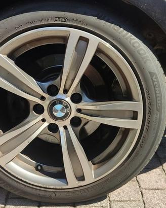 Cerchi in lega BMW da 17 con gomme estive Hankook