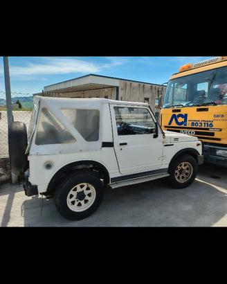 Suzuki Sj 500