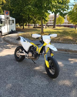 Husqvarna 701 SM  Depo 