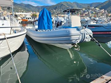 Gommone  Novamarine RH700/Arimar + Honda 4 tempi i