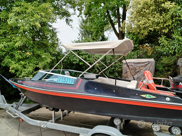 Imbarcazione con carrello 1000 kg