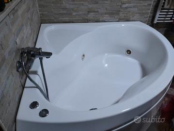 vasca jacuzzi idromassaggio 140X140