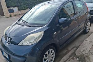 Peugeot  107