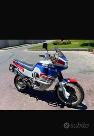 Honda Africa Twin XRV 650 Rd03