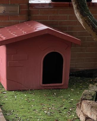 Cuccia in pvc per cani di media taglia.