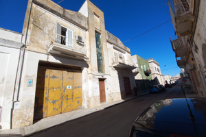 Immobile al primo piano più garage