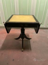 Tavolino da antiquariato