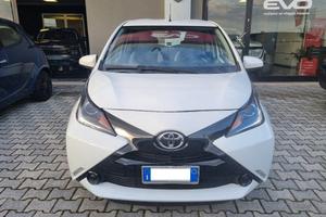 TOYOTA Aygo 1.0 VVT-i 69 CV 5 porte x-play