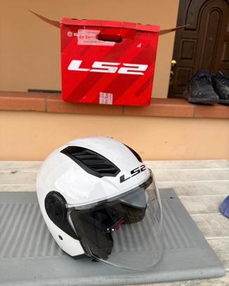 casco ls2