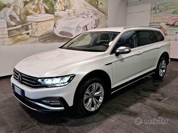 VOLKSWAGEN Passat Alltrack 2.0 tdi 4motion 200cv