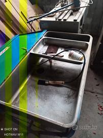 banco per lavaggio pezzi meccanici