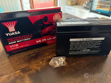 Batteria moto Yuasa 12v 6.8ah 110A (-18•C)
